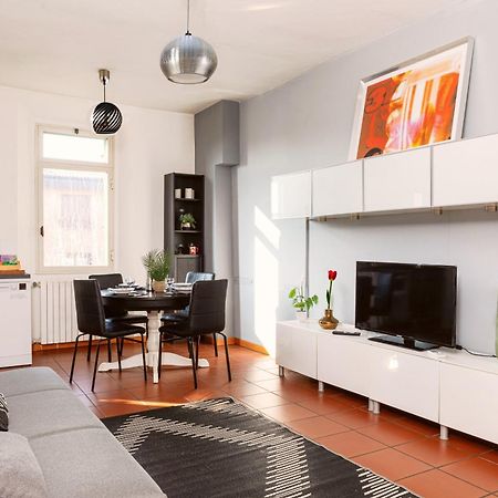 The Attico Chic Urban Free Parking Apartment โบโลญญา ภายนอก รูปภาพ